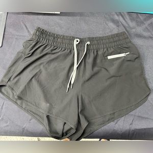 Vuori lined shorts